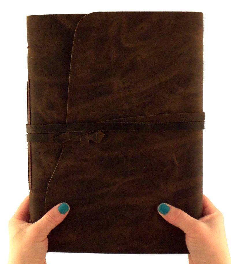 Rustic Ridge Leather ألبوم صور جلد طبيعي كبير بأسلوب ريفي - صفحات على طراز سكربوك، صندوق هدايا متضمن - يحمل 200 صورة بحجم 4x6 أو 5x7 - Image 1